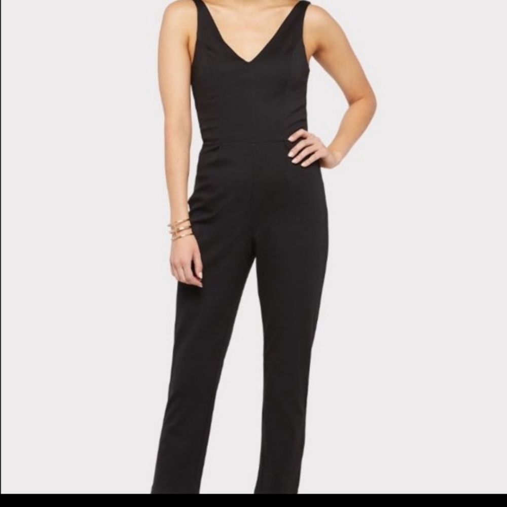 Evereve A New York Black Double V-neck Jumpsuit Size Small